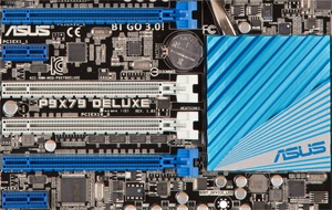 高速なPCI Express 3.0に対応