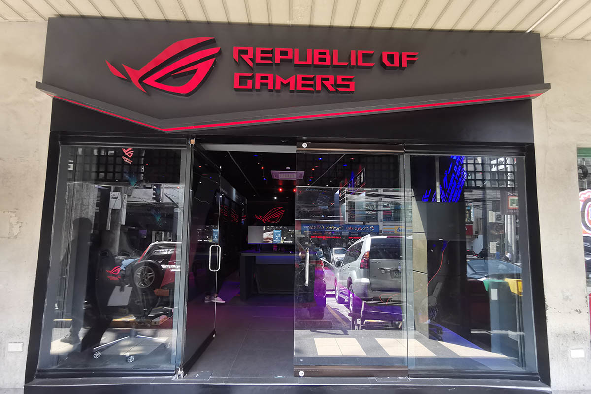ROG Concept Store Gilmore Commercial Plaza
