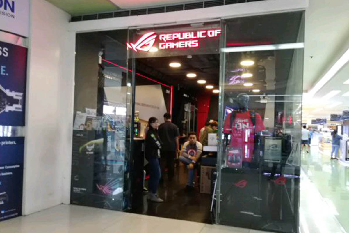 ROG Concept Store SM Megamall
