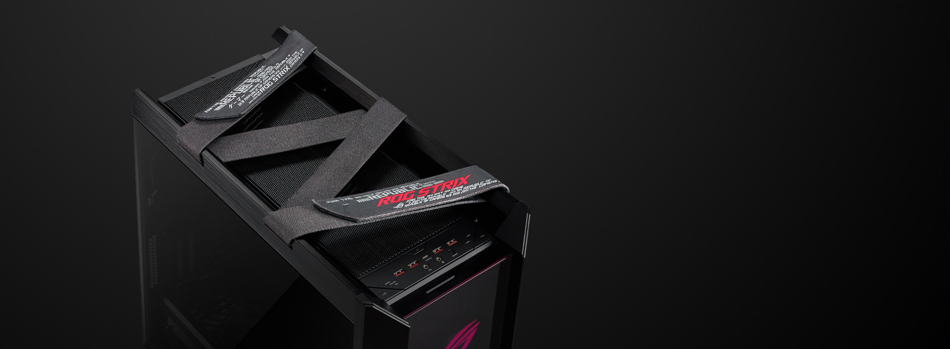Comfortable case handles of ROG Strix chassis